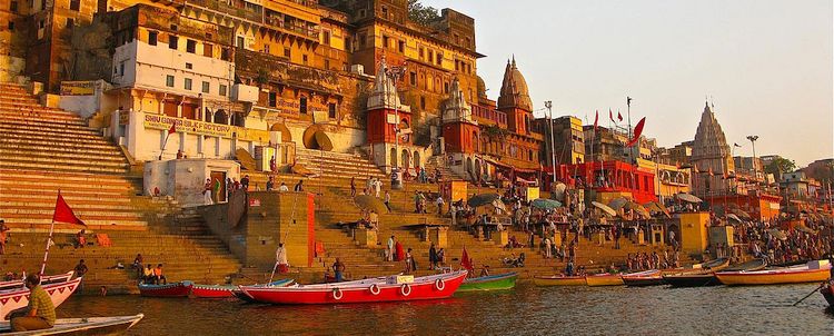 Sonnenaufgang Ghat Totenverbrennungsplatz Varanasi Uttar Pradesh